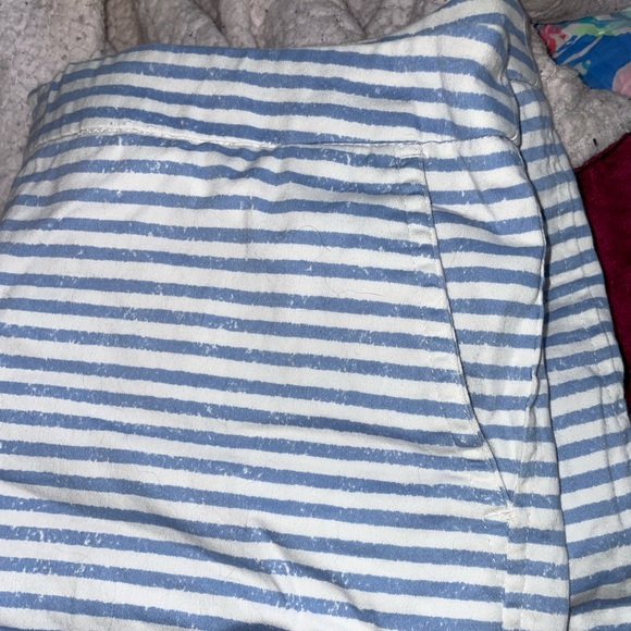 Stripped shorts - Picture 6 of 6